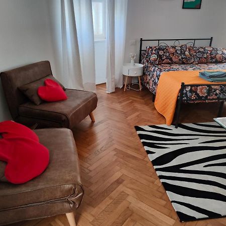 Volta 8 Rooms Trieste Eksteriør billede