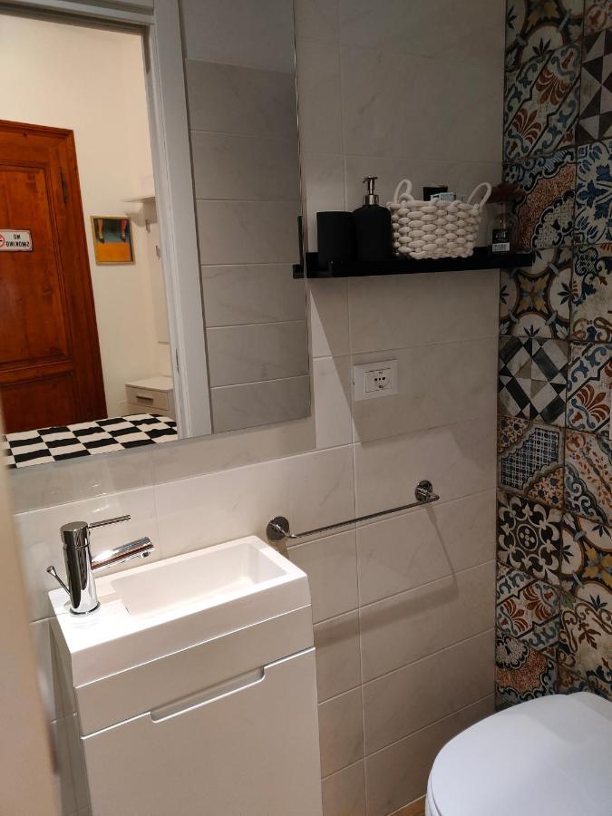 Volta 8 Rooms Trieste Eksteriør billede